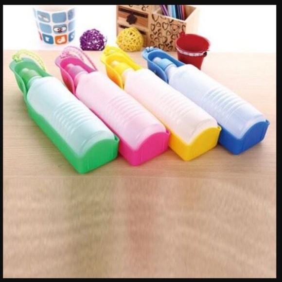 250mlDog Water Bottle Folding Drinker Plastic Portable Water Bottle Pets/Outdoor - Picture 5 of 16